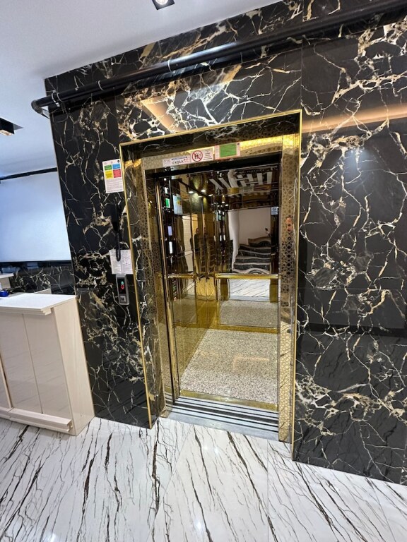 Ван: Padi̇shah Sui̇te Otel