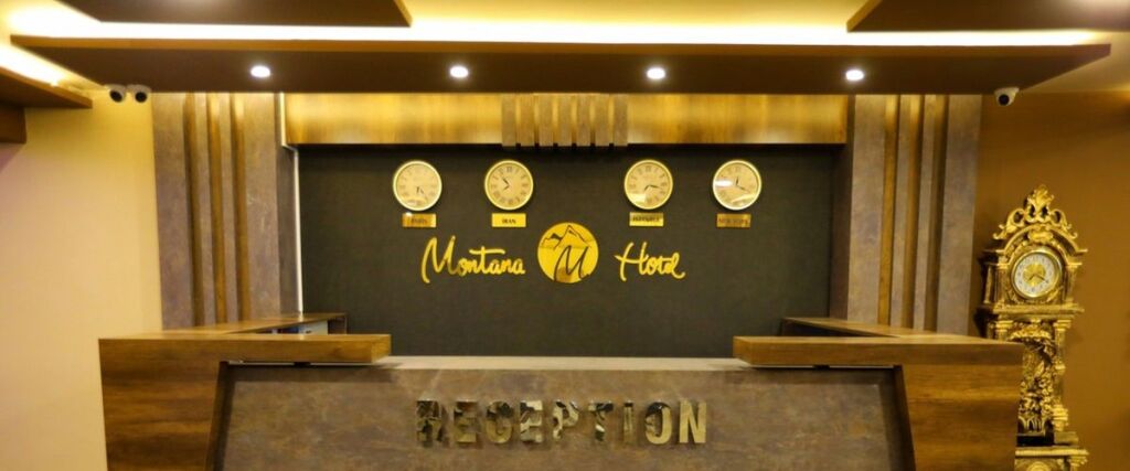Ван: Montana Hotel
