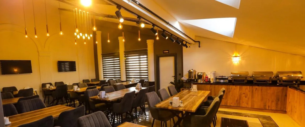 Ван: Rusen Suit Otel