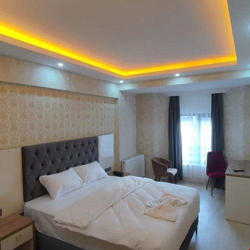 Ван: Pera White Hotel