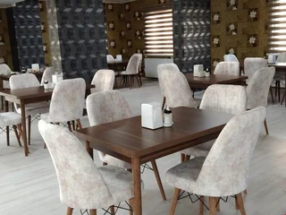 Ван: Ika Otel