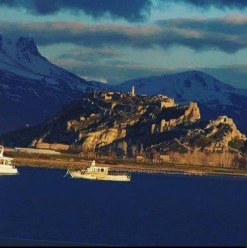 Ван: Ika Otel