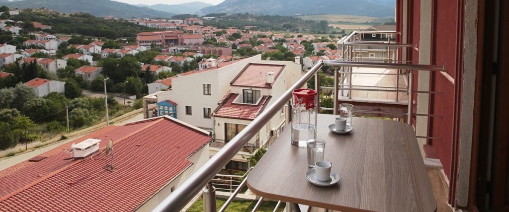 Зейтинликой: Selcuk Apart