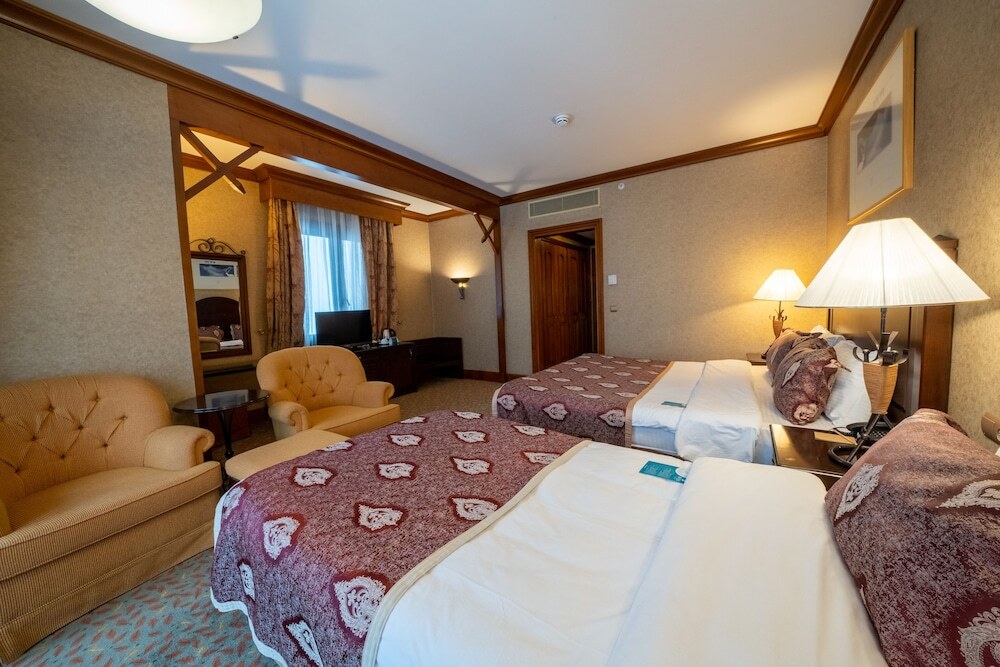 Сарыкамыш: Duja Chalet Ski Center