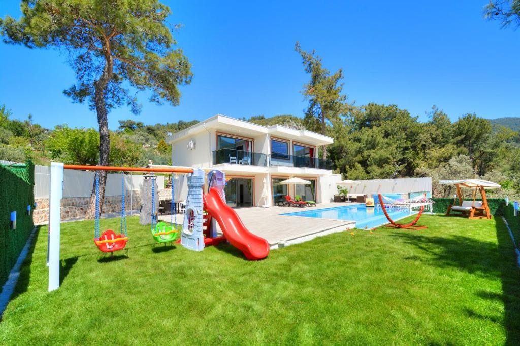 Исламлар: Villa Saltanat