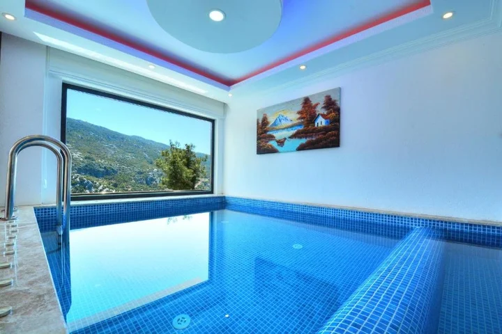 Исламлар: Villa Saltanat