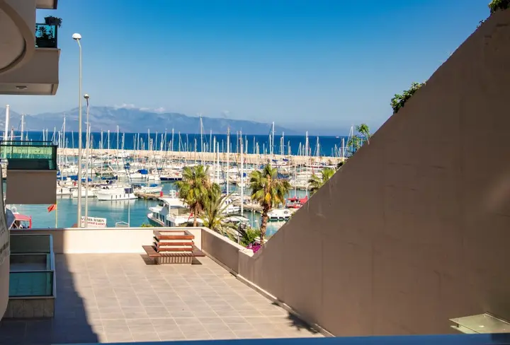Финике: Отель Fortunella Suits & Villas