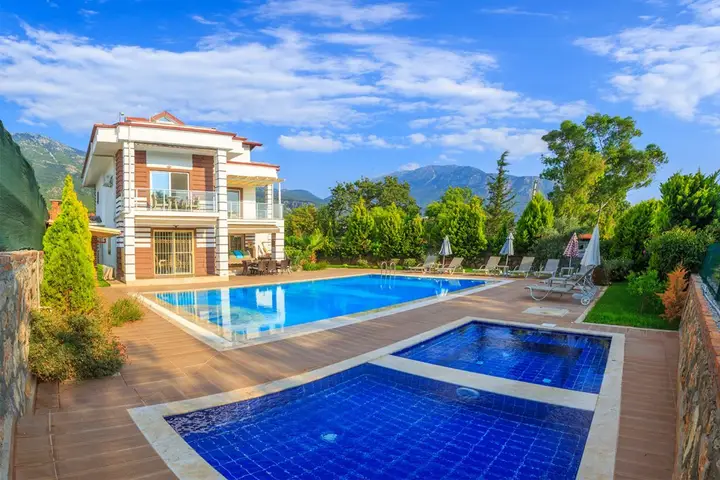 Вилла Four Season 5 Lüks Villa (4 yatak odalı) — фото 1