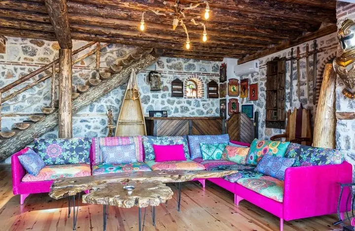 Magnificient Stone House With Private Pool and Jacuzzi in Iznik Bursa — фото 2