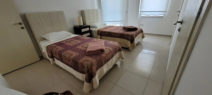 Дальян: Immaculate 4-bed Villa With Large Garden and Pool