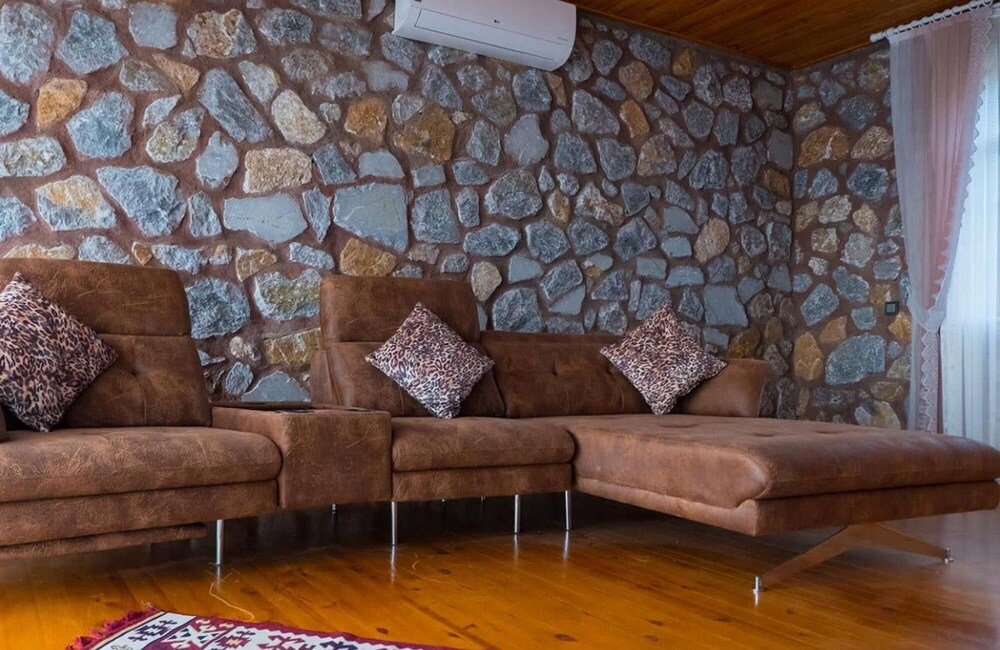 Charming Stone House With Private Pool and Nature View in Iznik Bursa — фото 3