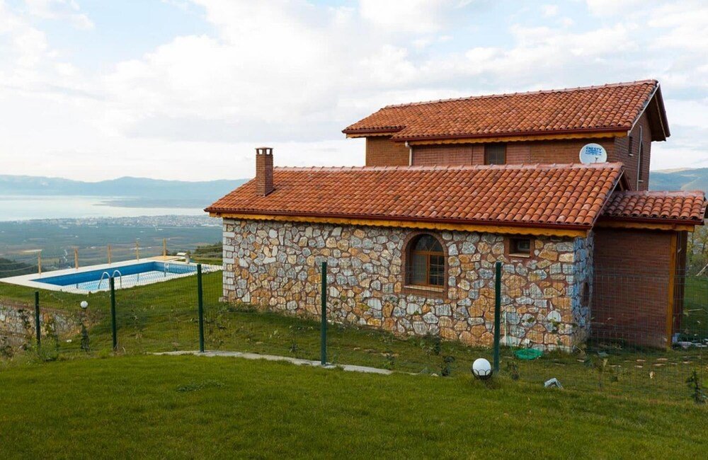 Увезпинар: Charming Stone House With Private Pool and Nature View in Iznik Bursa
