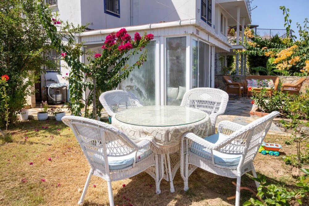 Бодрум: Lovely Family House With Terrace in Bodrum