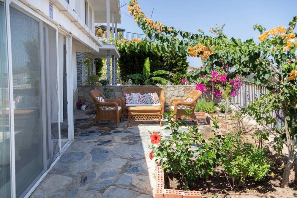 Бодрум: Lovely Family House With Terrace in Bodrum
