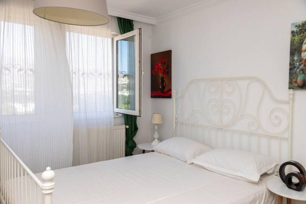 Бодрум: Lovely Family House With Terrace in Bodrum