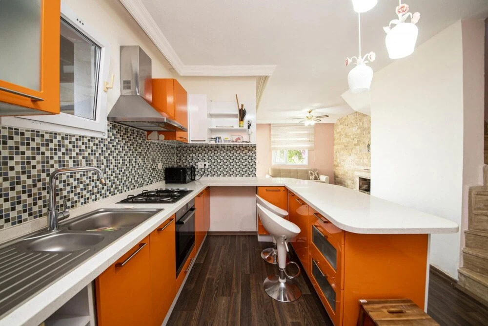 Коюнбаба: House With Amazing Sea View and Pool in Gumusluk