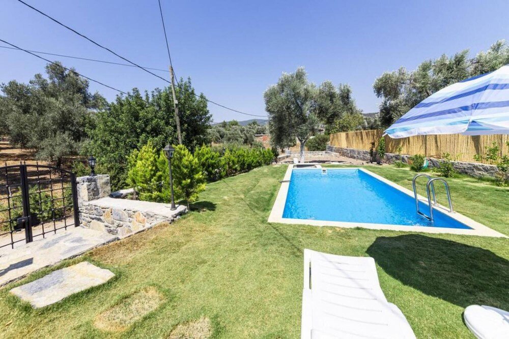 Бодрум: House With Garden and Private Pool in Bodrum