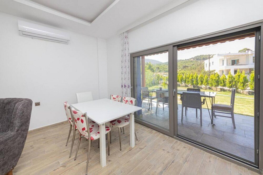 Бодрум: House With Garden and Private Pool in Bodrum