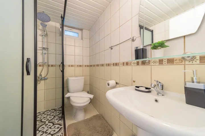 Аксу: Magnificent Flat 300 m to Beach in Aksu