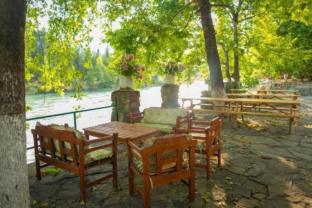Манавгат: Ozgur Family House
