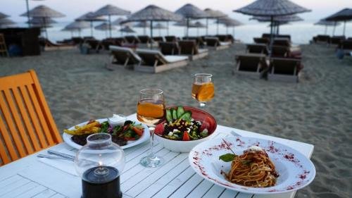 Зейтинликой: Gokceada Surf Egitim Merkezi