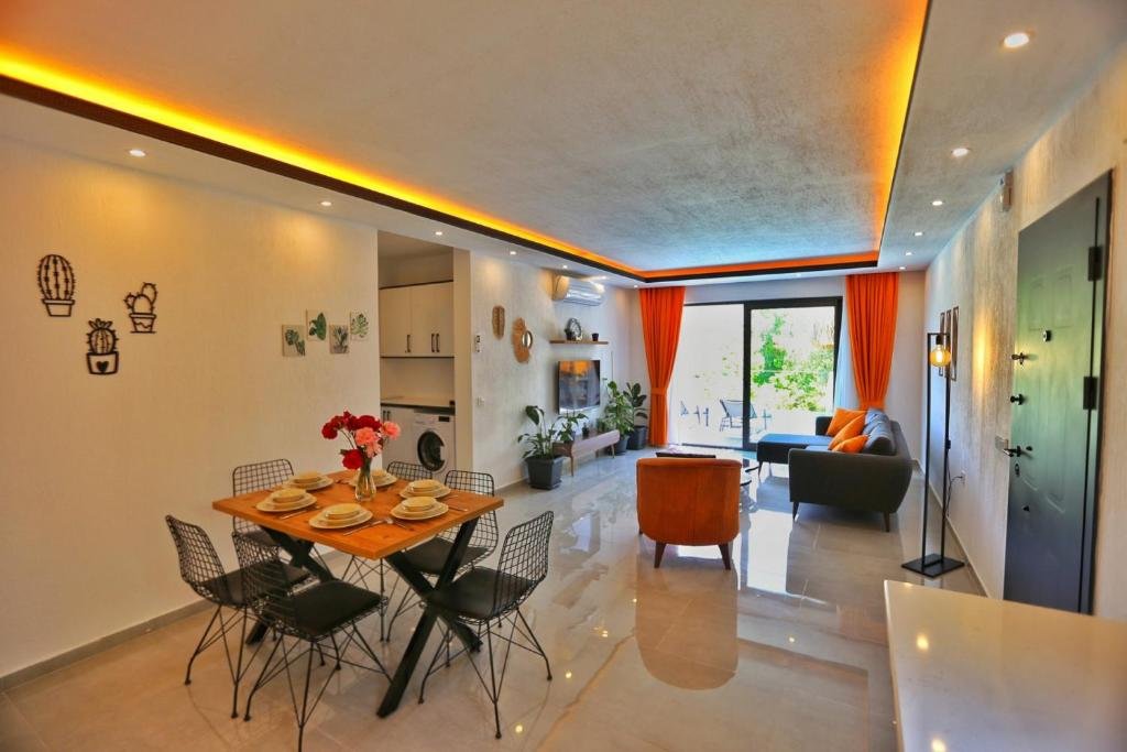 Исламлар: Luxury Villa with View in Uzumlu Kalkan