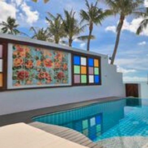 Самуи: Отель The Privilege Ezra Beach Club