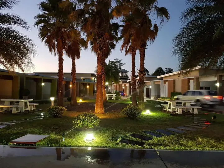 Лансака: Smile Resort Thungsong