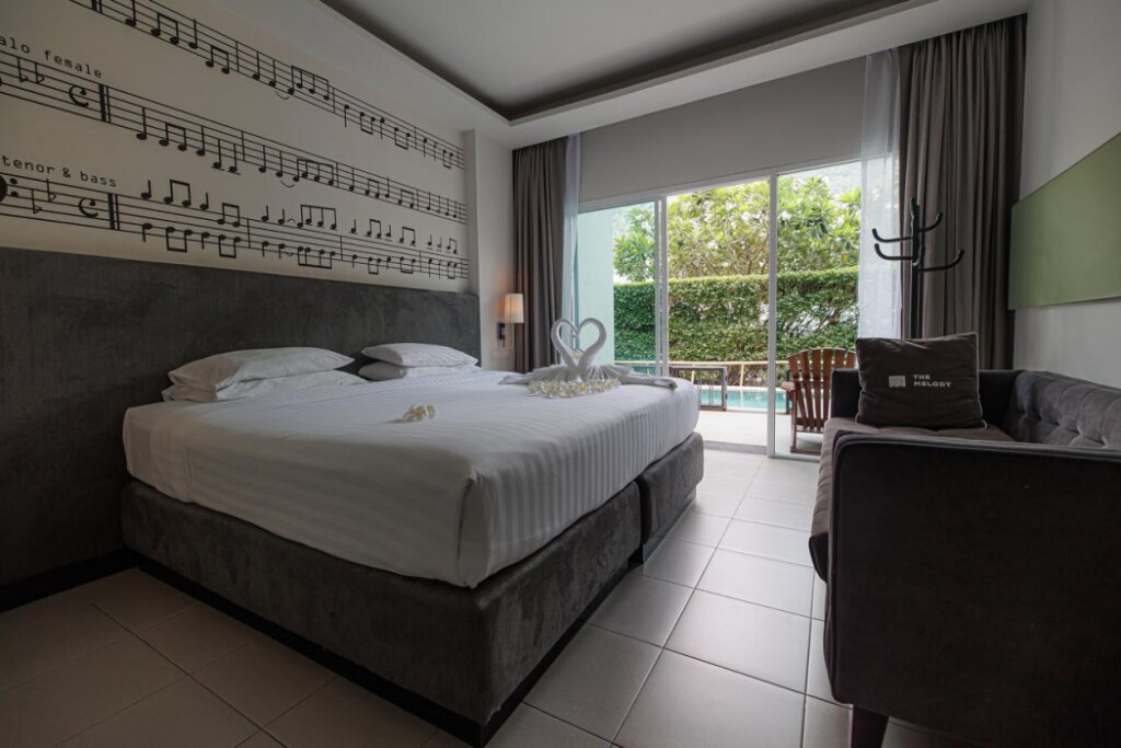 Пхукет: The Melody Phuket