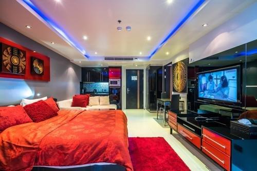 Кату: Absolute Bangla Suites, night walking street, rooftop pool L-04