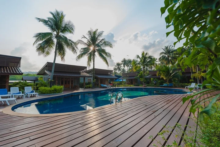 Ко Куд: Sea Far Resort