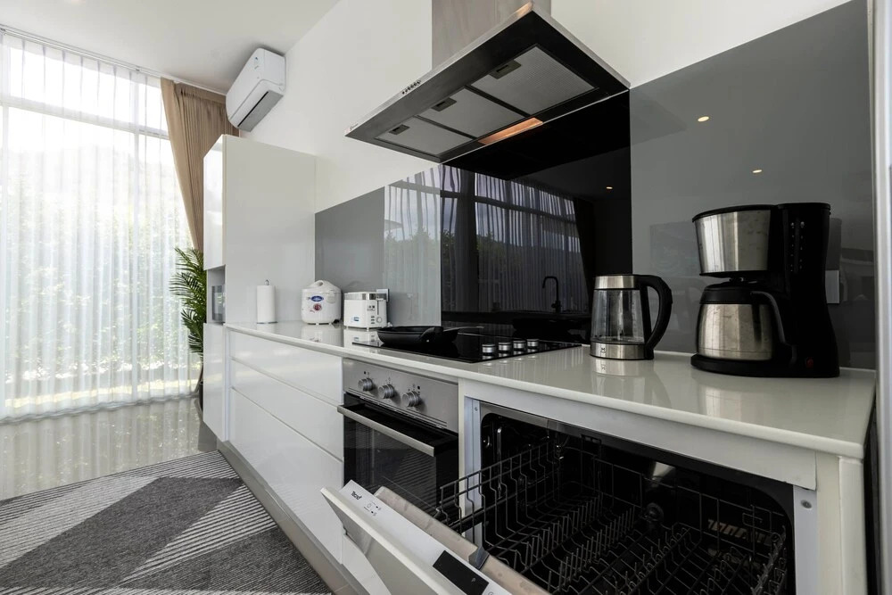 Хуахин: Modern 4 Bedroom Pool Villa PMK-A2