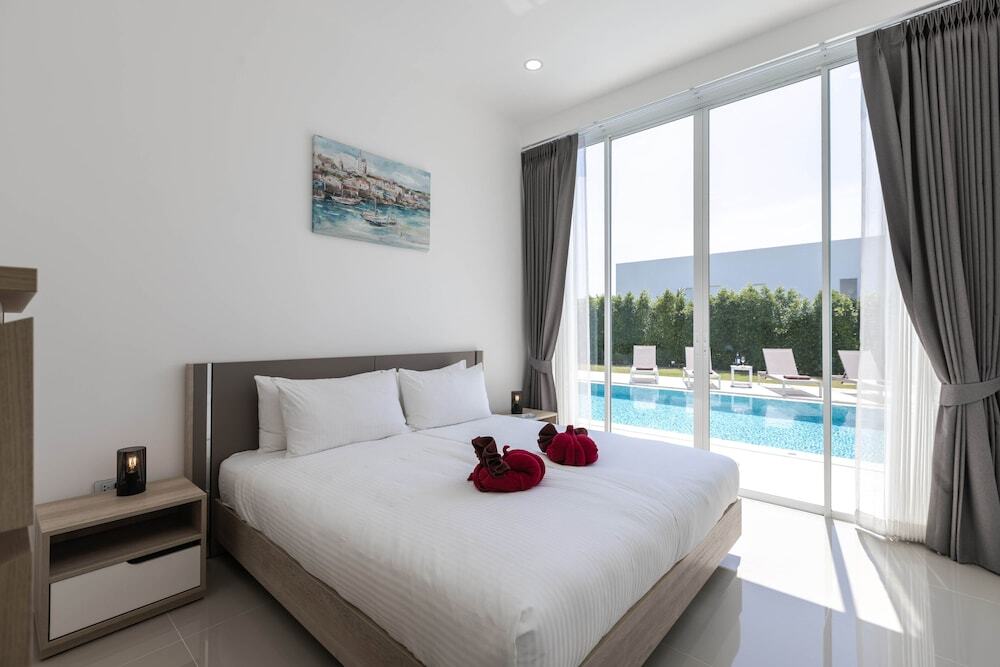 Хуахин: Modern 4 Bedroom Pool Villa PMK-A2
