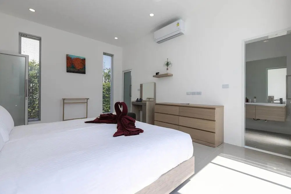 Хуахин: Modern 4 Bedroom Pool Villa PMK-A2
