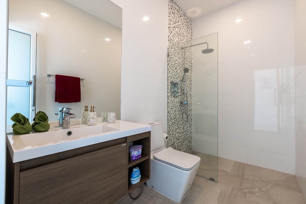 Хуахин: Modern 4 Bedroom Pool Villa PMK-A2