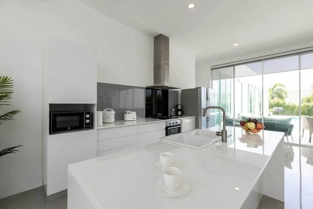 Хуахин: Modern 4 Bedroom Pool Villa PMK-A2