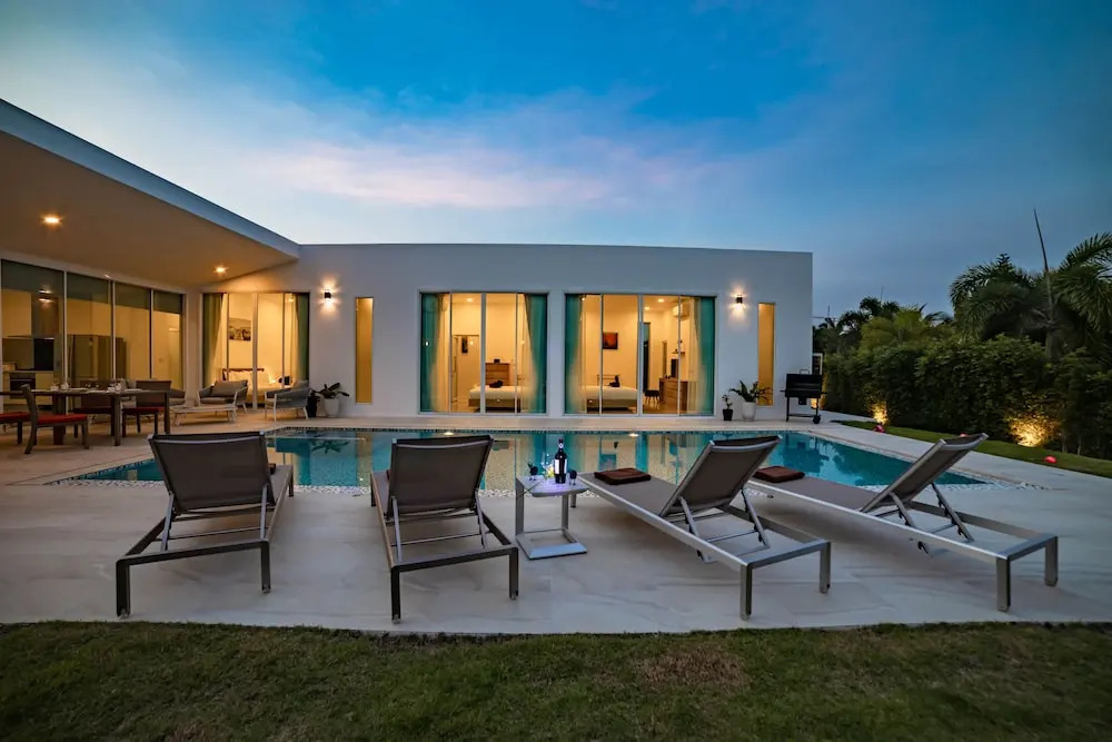 Хуахин: Modern 4 Bedroom Pool Villa PMK-A2