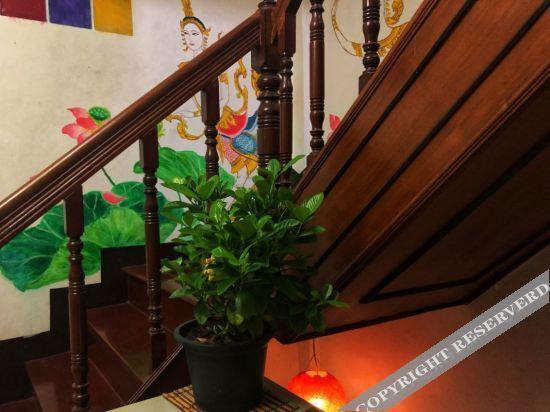 Бангкок: That Summer Rainbow Hostel Bangkok