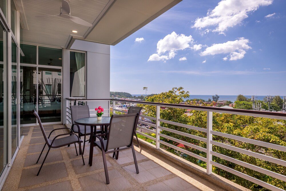 Муанг: Veloche SeaView 2 BR. 160sq.m near beach