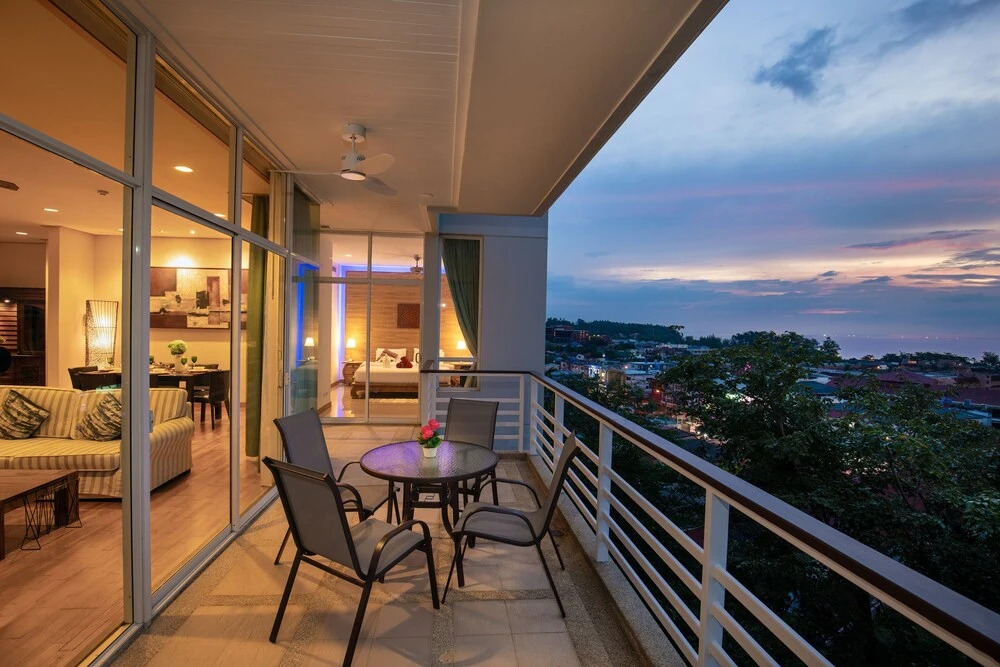 Муанг: Veloche SeaView 2 BR. 160sq.m near beach