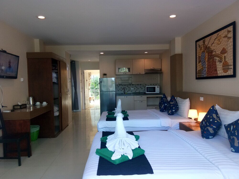 Кату: Island Patong Beachfront Hotel