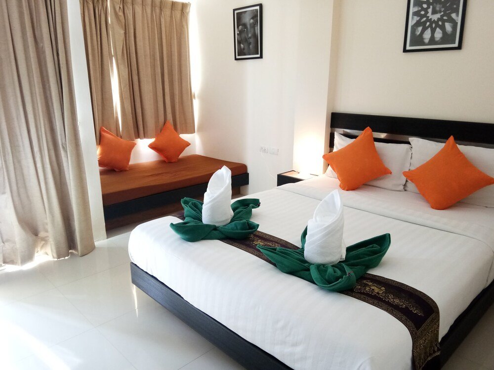 Кату: Island Patong Beachfront Hotel