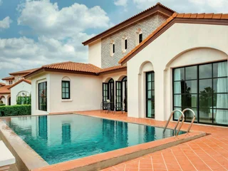 Пак-Чонг: Mövenpick Resort Khao Yai