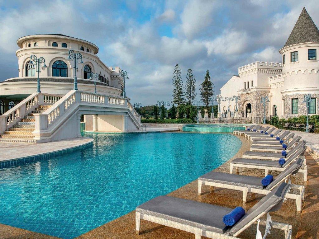 Пак-Чонг: Mövenpick Resort Khao Yai