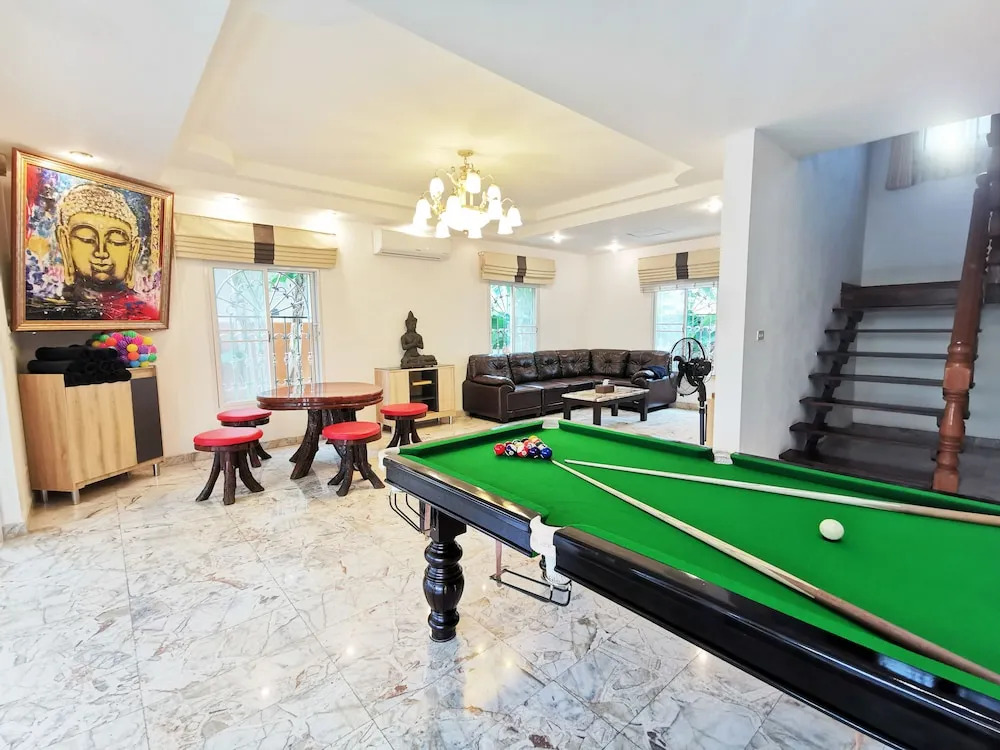 Паттайя: JOOPLAND Luxury Pool Villa Pattaya Walking Street 6 Bedrooms