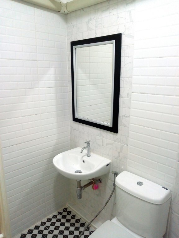 Бангкок: Ze Residence Bang Aor Station