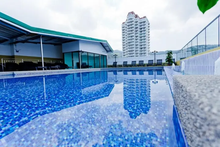 Муанг: Anda Beachside Hotel