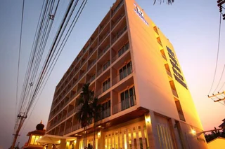 Чиангмай: B2 Premier Hotel & Resort
