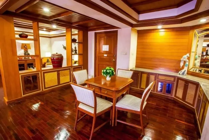 Канчанабури: Felix River Kwai Resort