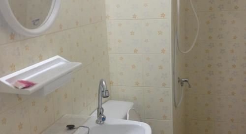 Паккрет: 258 Room Place